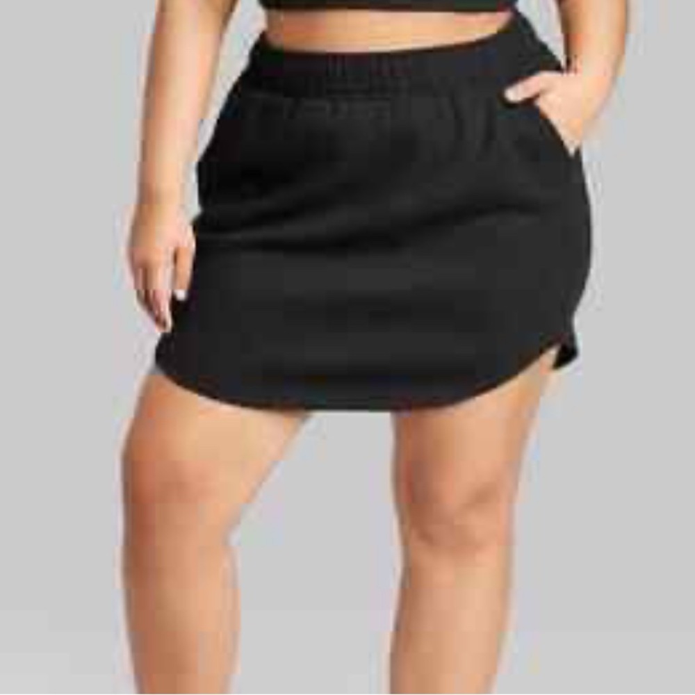 WILD FABLE SIZE LARGE BLACK FLEECE MINI SKIRT W/POCKETS Stretch Waistband nwot